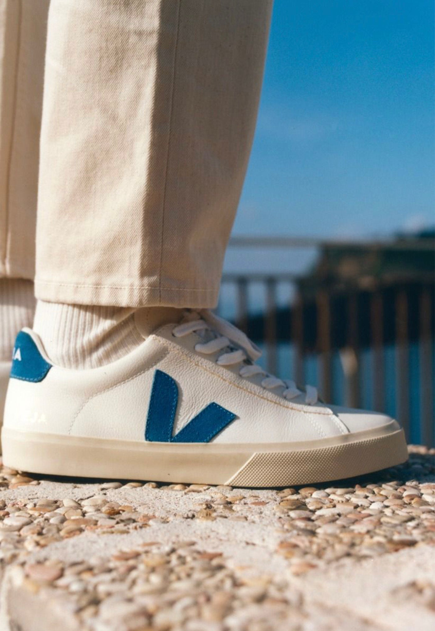 Campo Chrome Free - Extra White Swedish Blue sold by Angel Divine