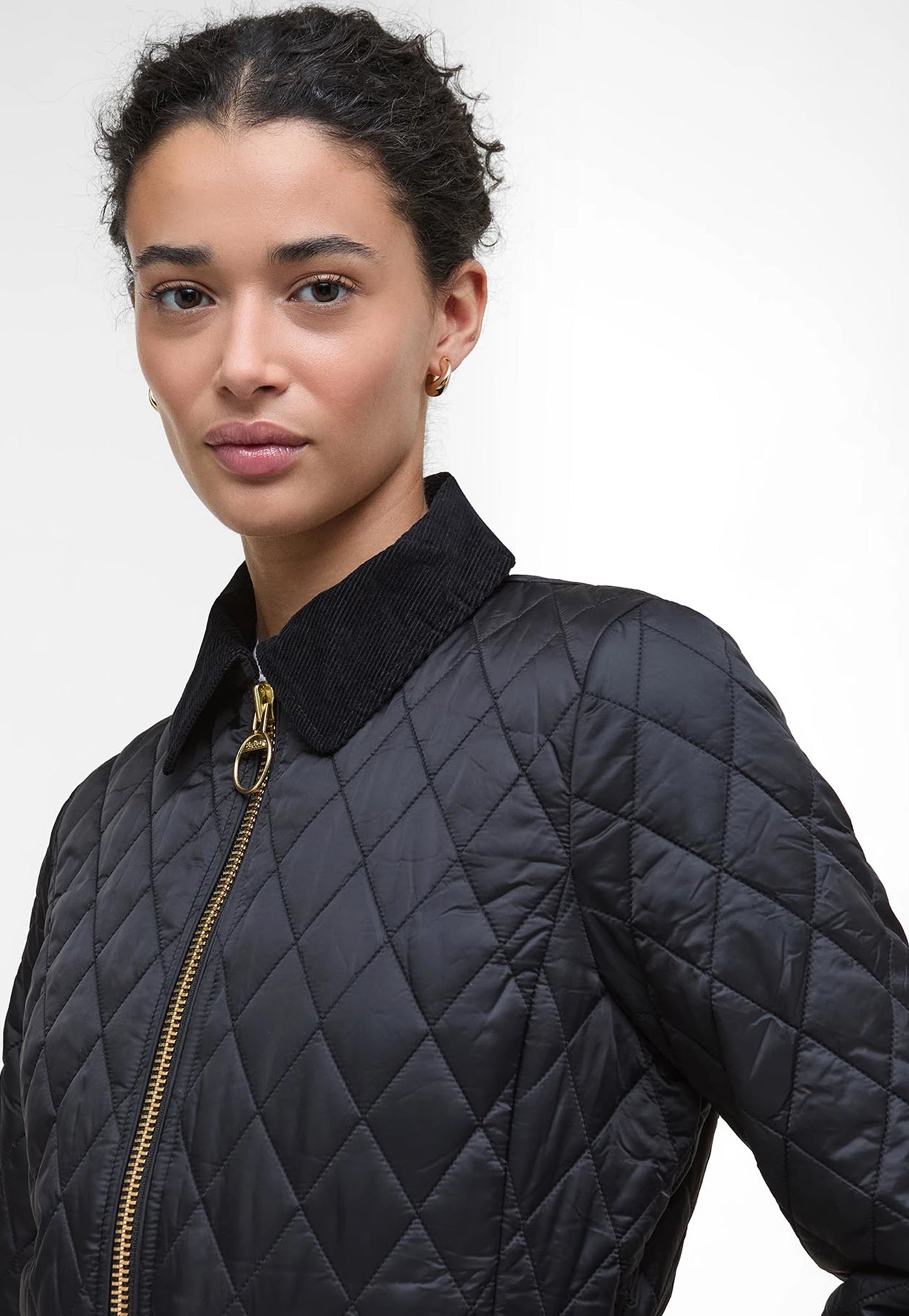 Fitted Beadnell Quilted Jacket - Black/Classic