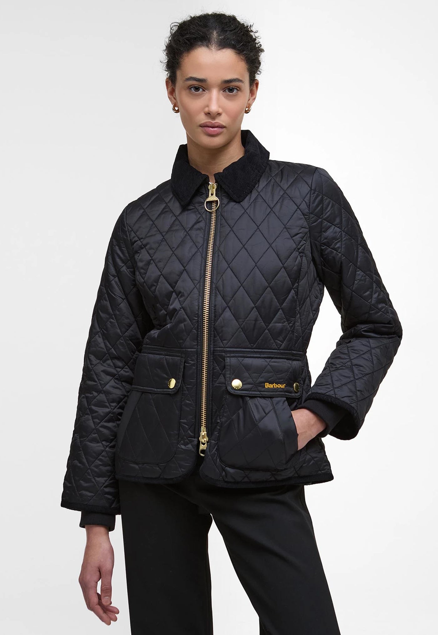 Fitted Beadnell Quilted Jacket - Black/Classic