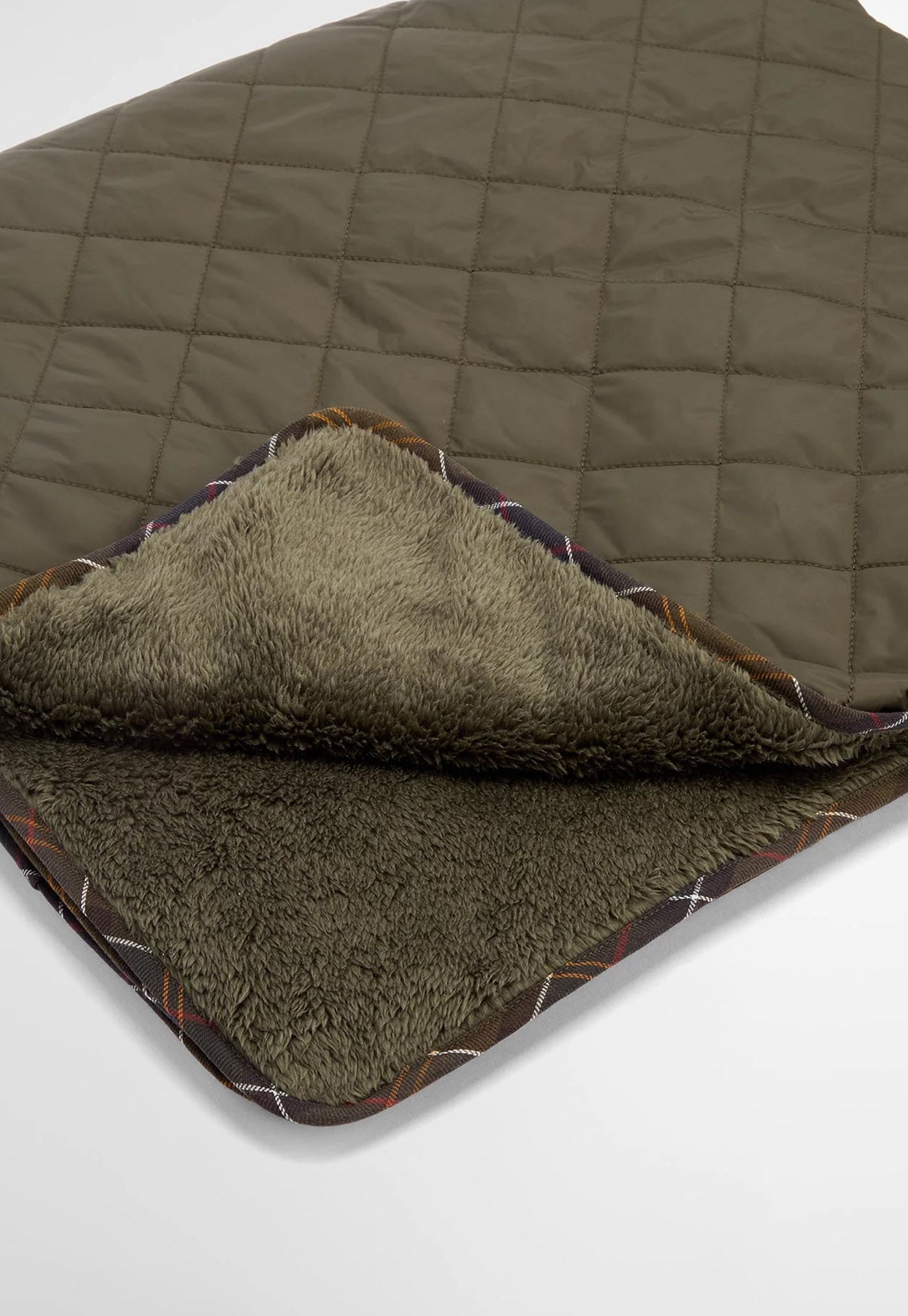 Dog Quilt and Fleece Blanket - Olive