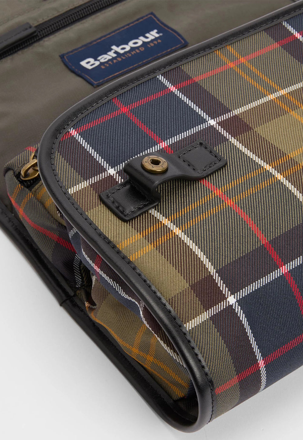 Tartan Hanging Washbag - Classic Beacon