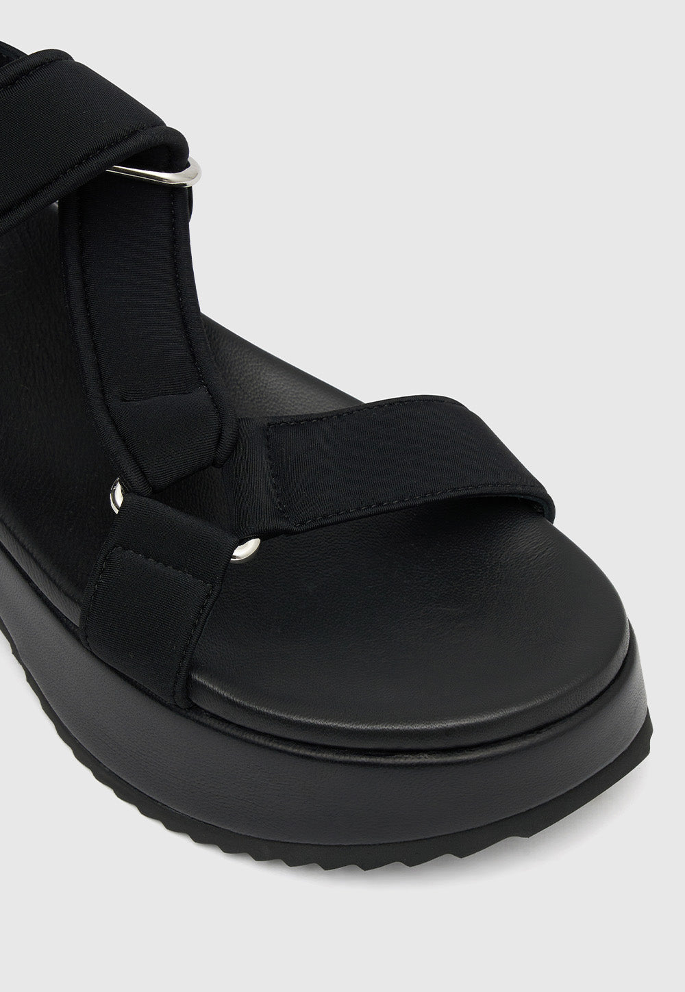 Romy Hiking Sandal - Black