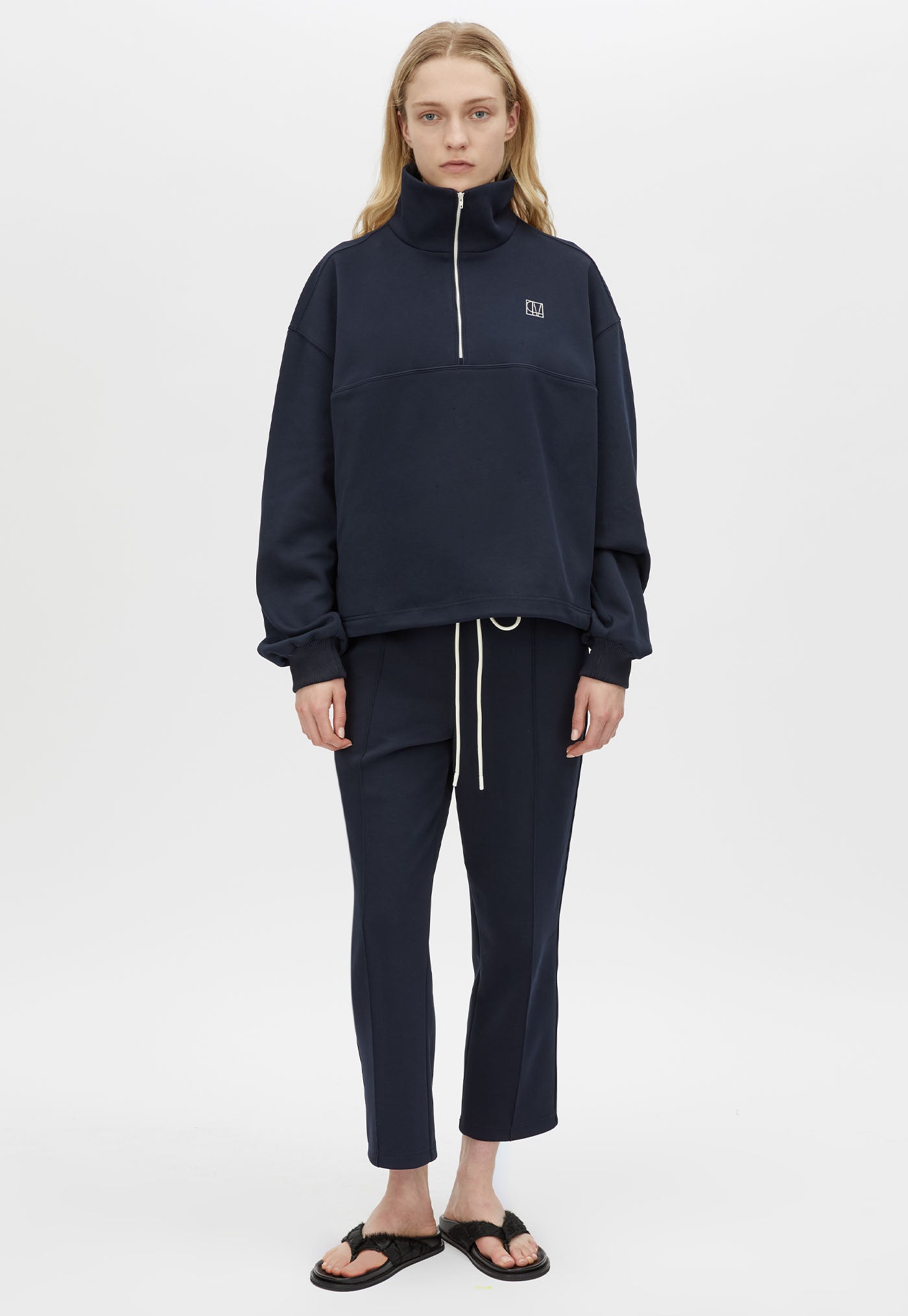 Zylus Sweater - Navy/White