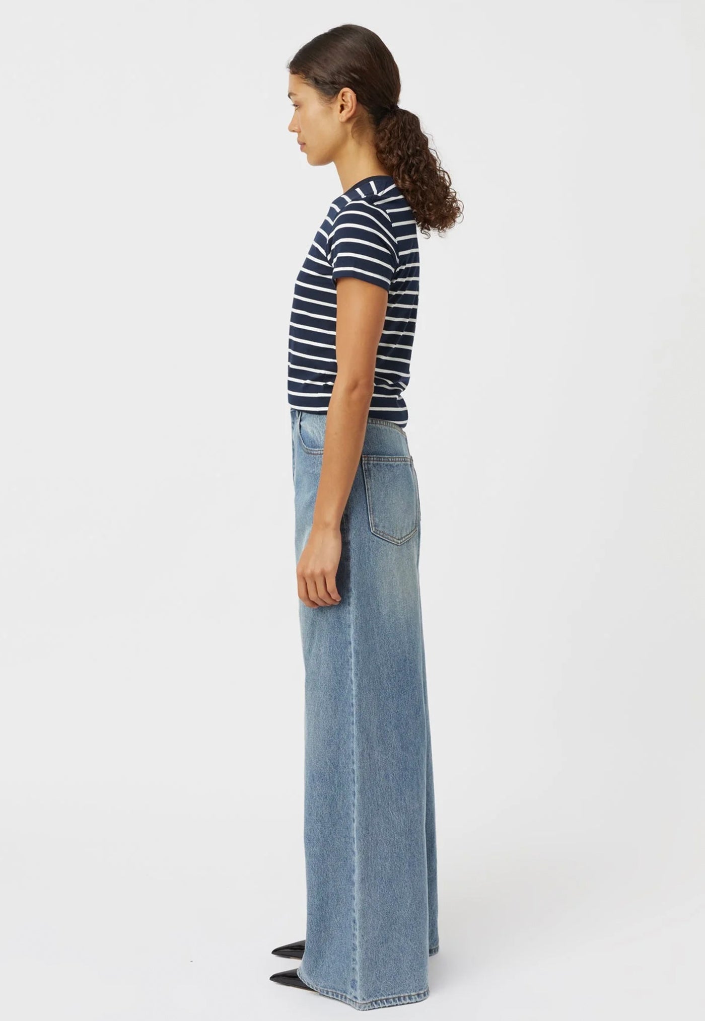Sora Tee - Navy/White