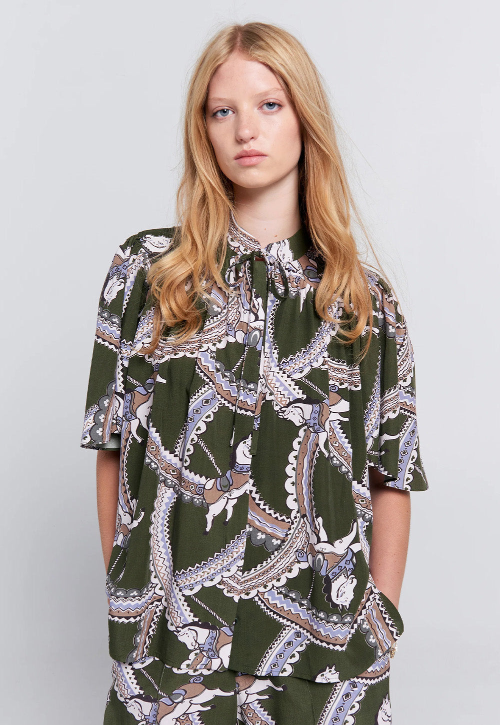 Carousel Shirt - Olive Multi