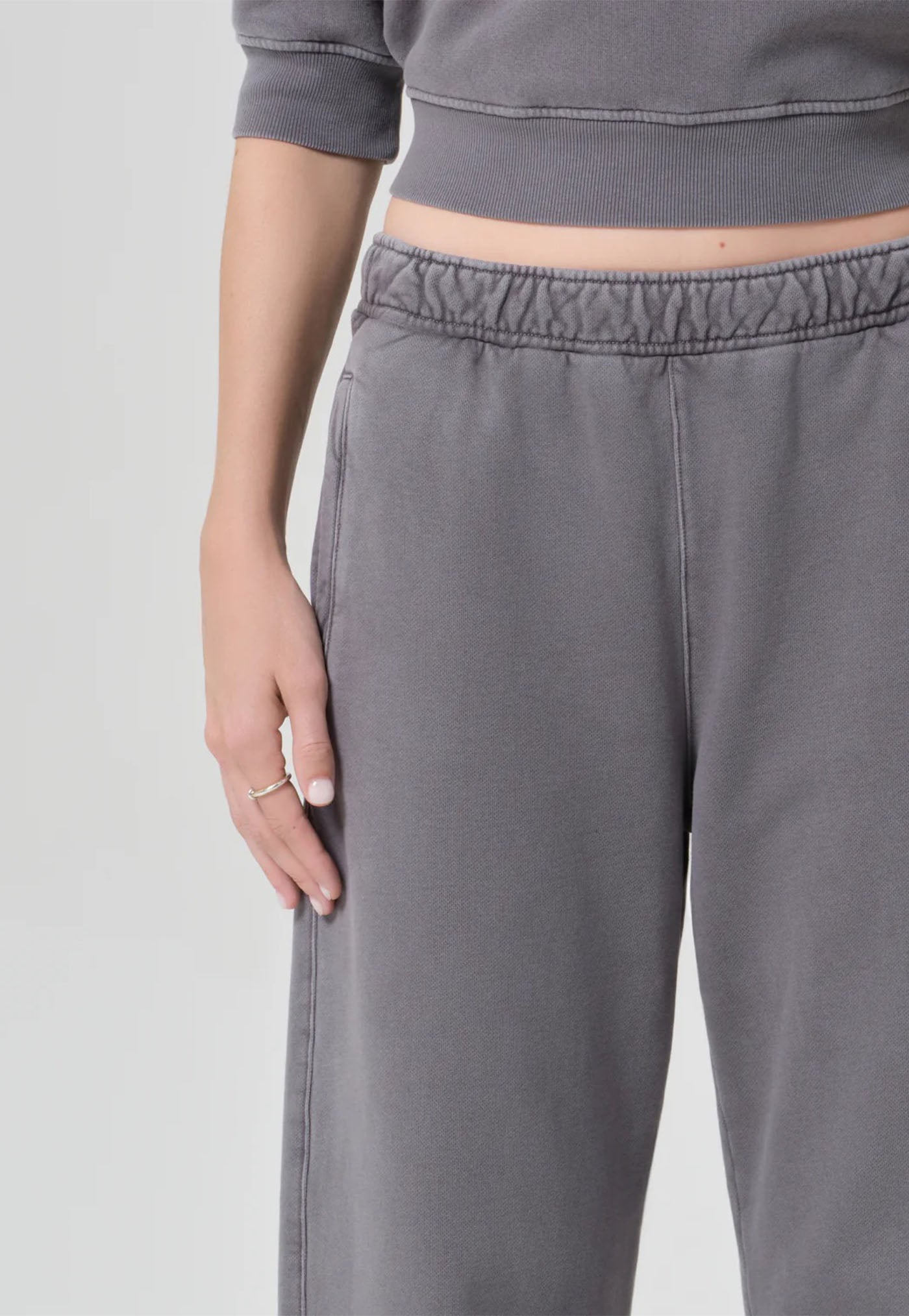 Miro Sweatpant - Dark Grey
