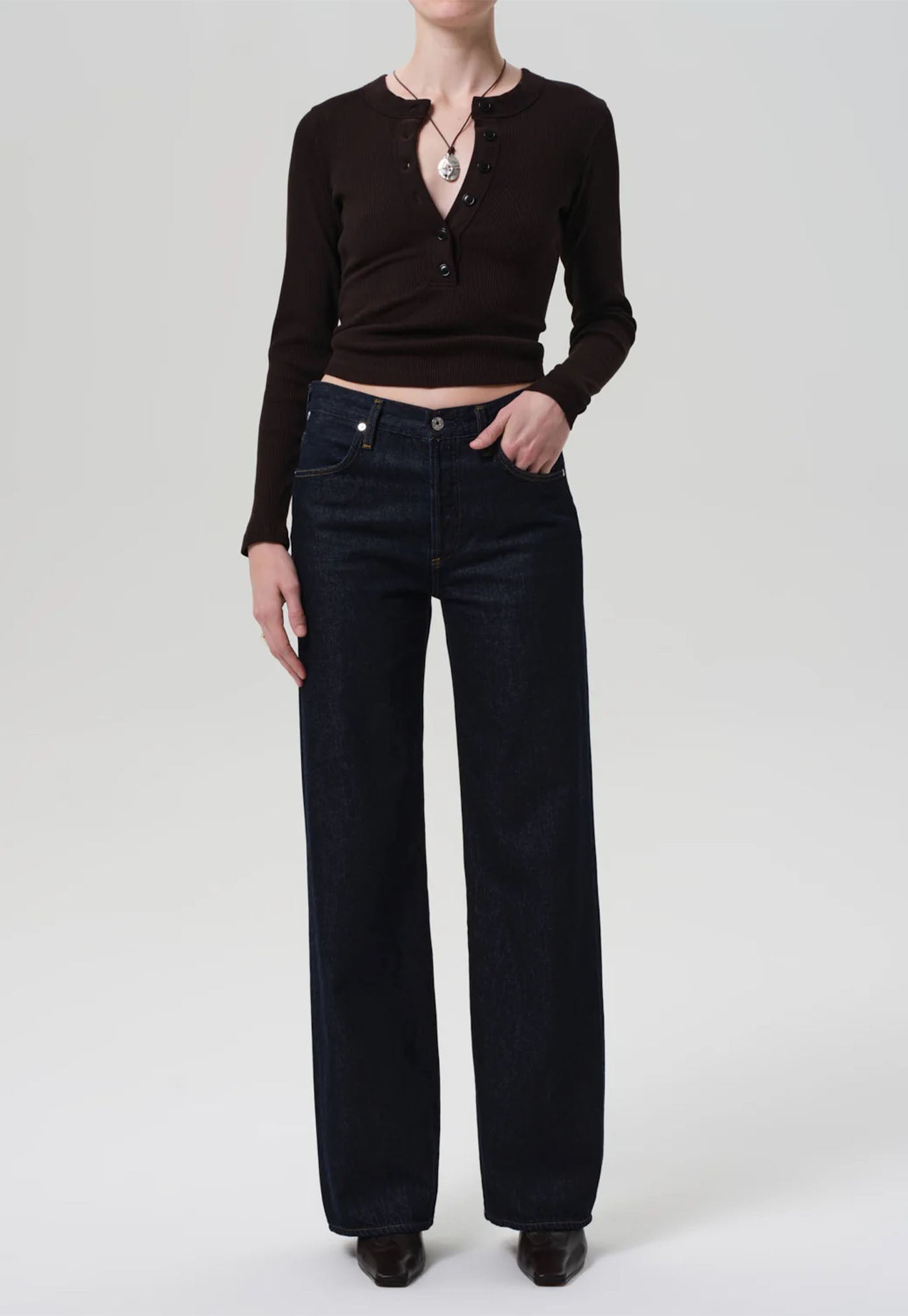 Varra Henley - Chocolate