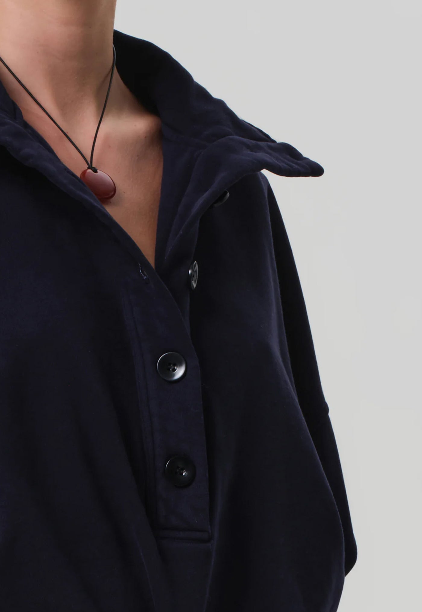 Mirelle Funnel Neck - Navy