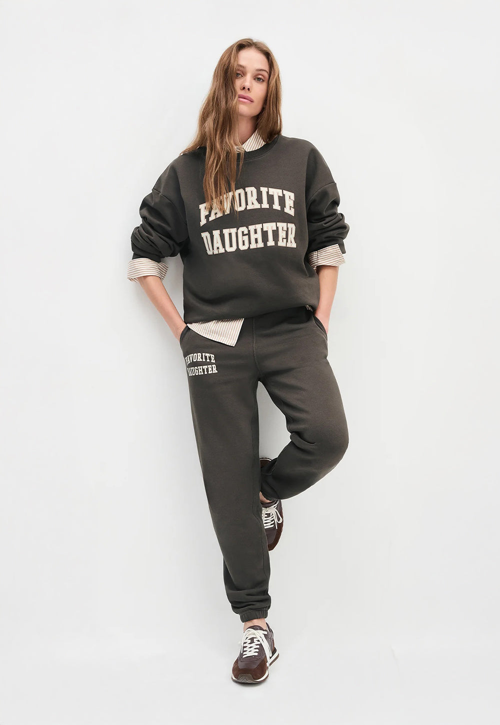 Logo Jogger - Coffee/Gardenia