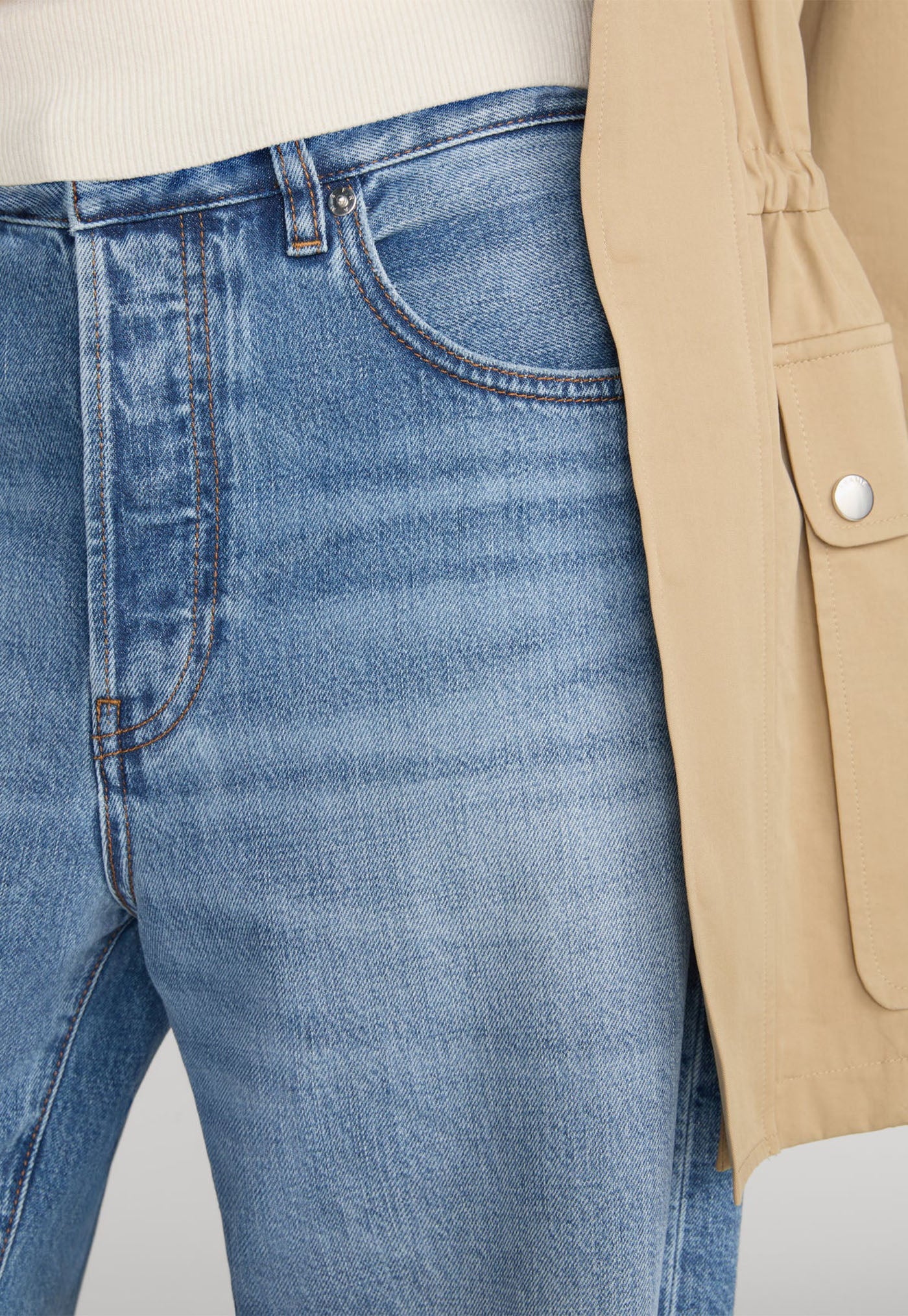 The Off Duty Loose - Flutter