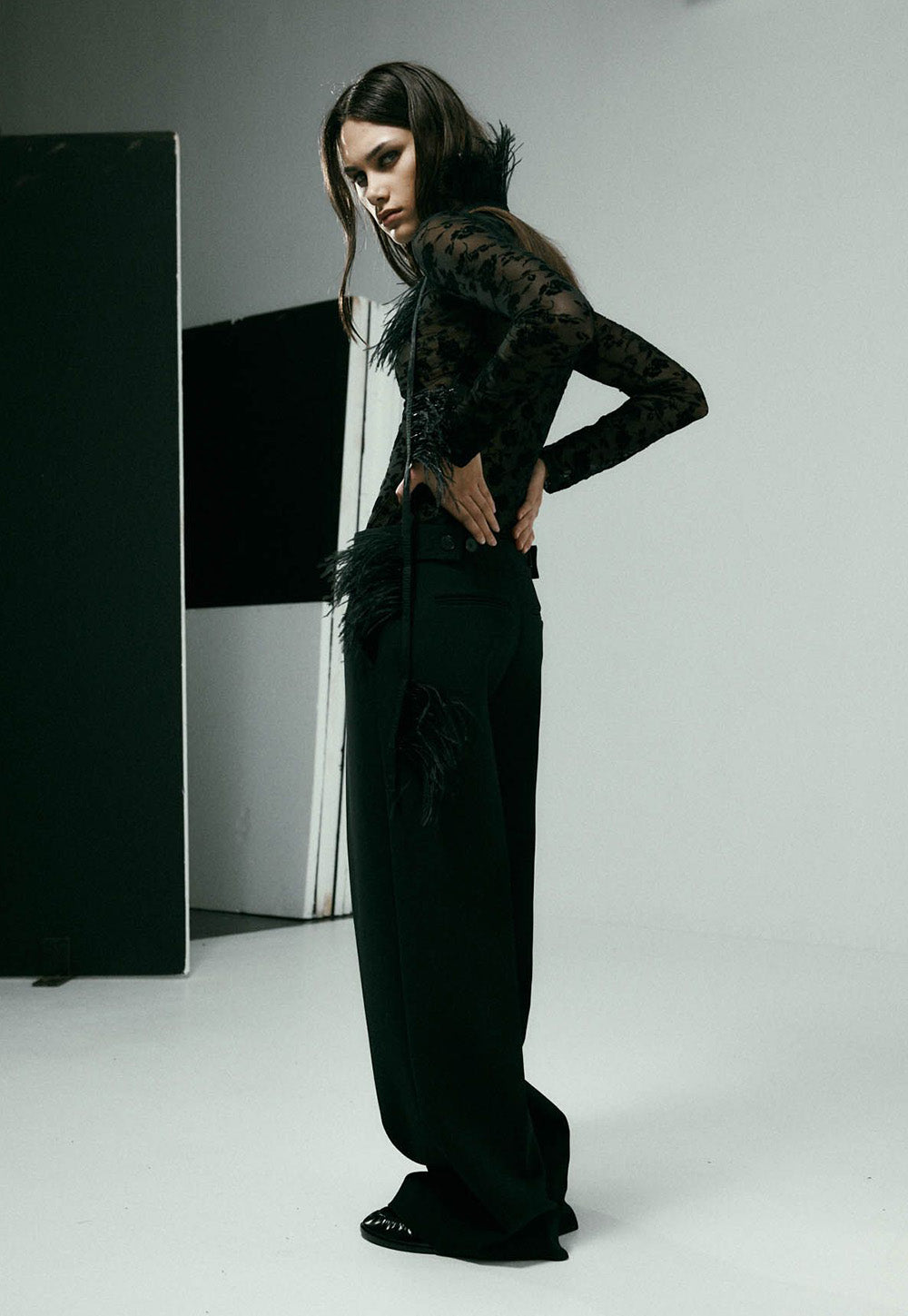 Darvos top - Black Mesh Velvet