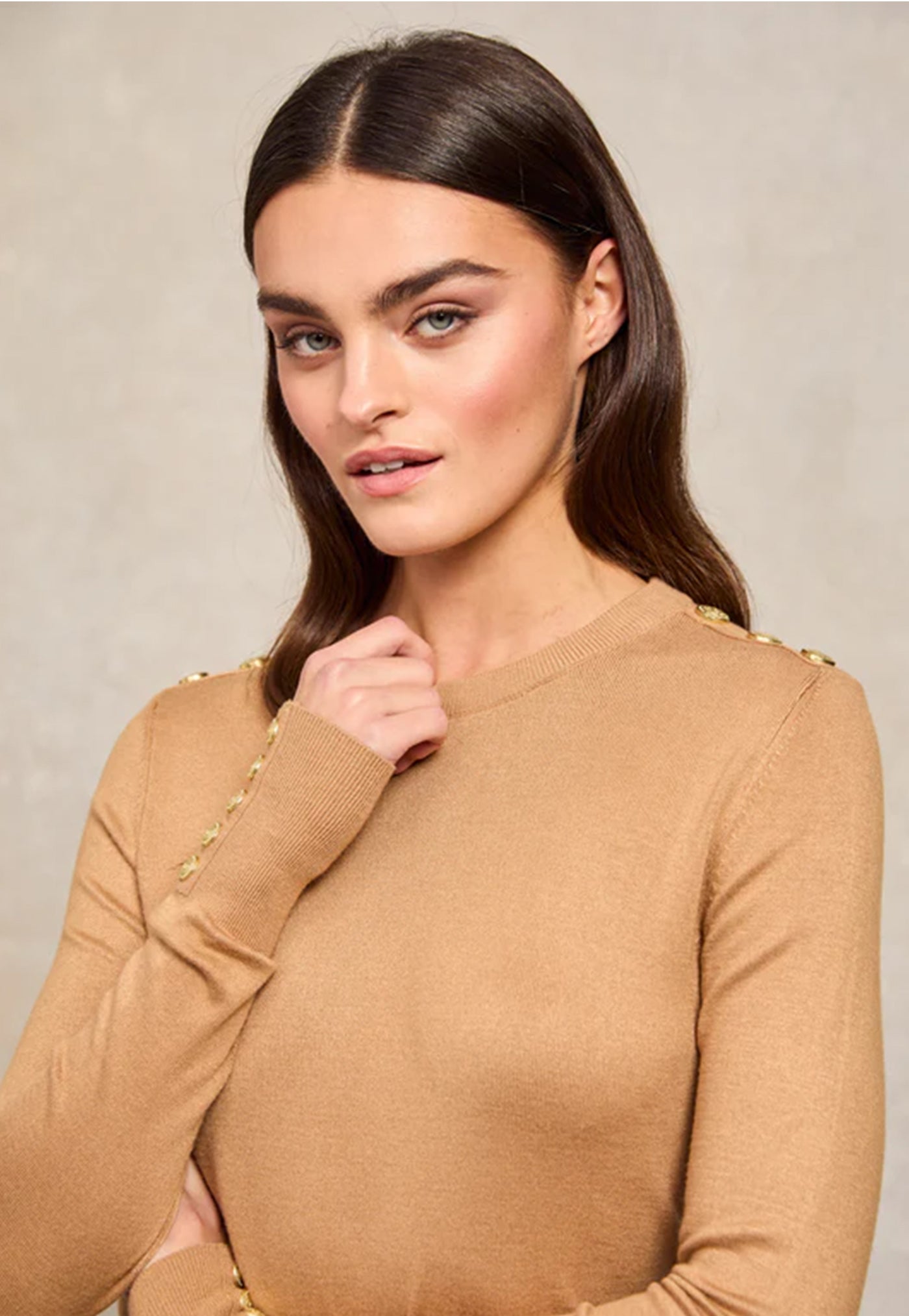 Buttoned Knit Crew Neck - Dark Camel