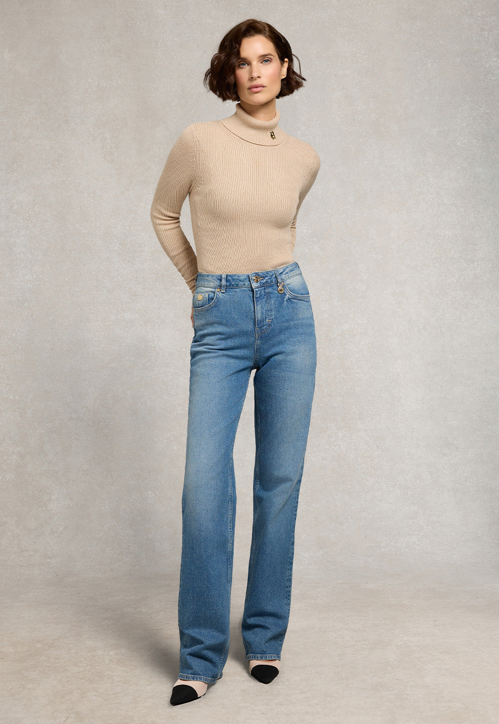 Classic Straight Jean - Classic Denim