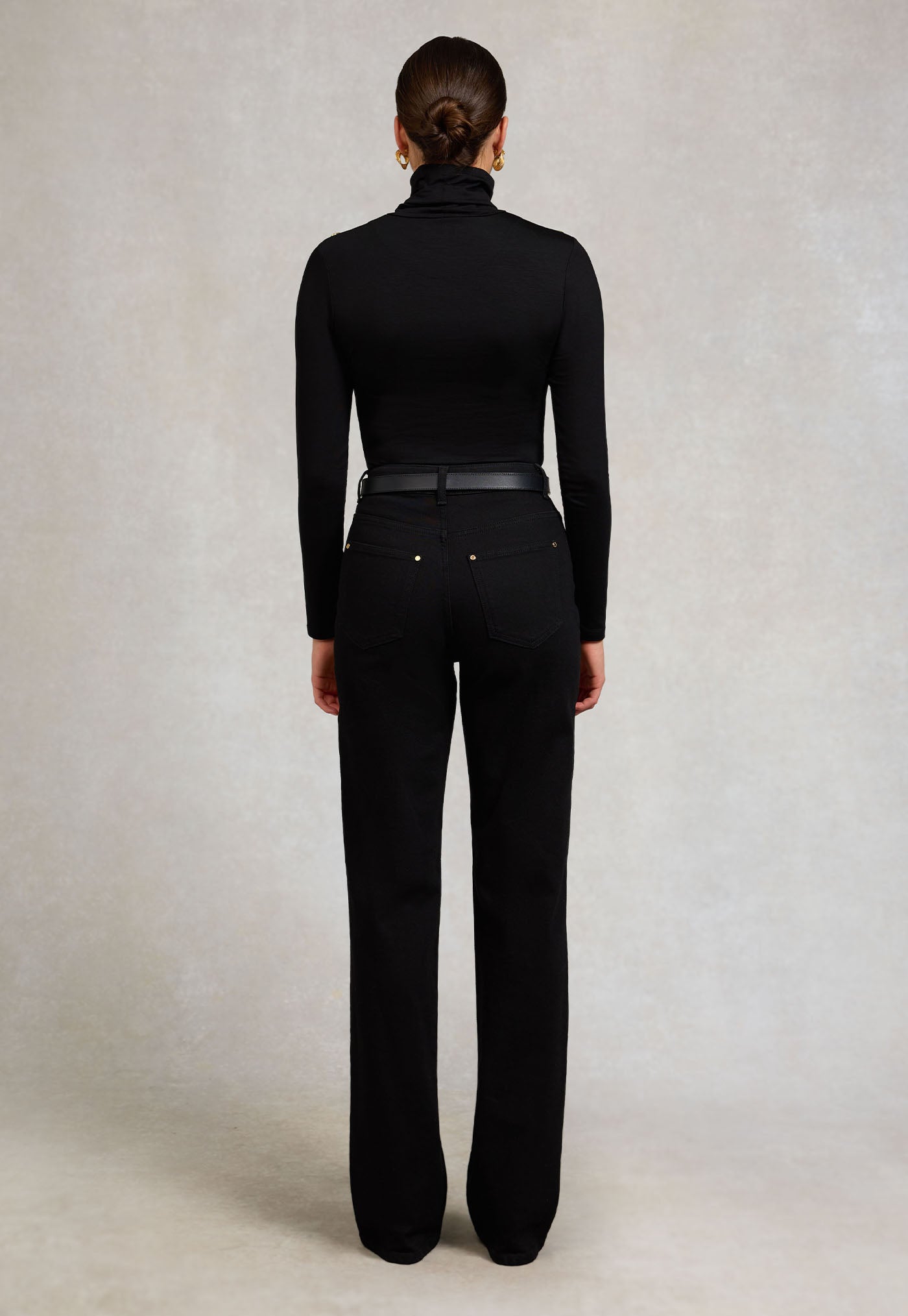 Essential Roll Neck - Black