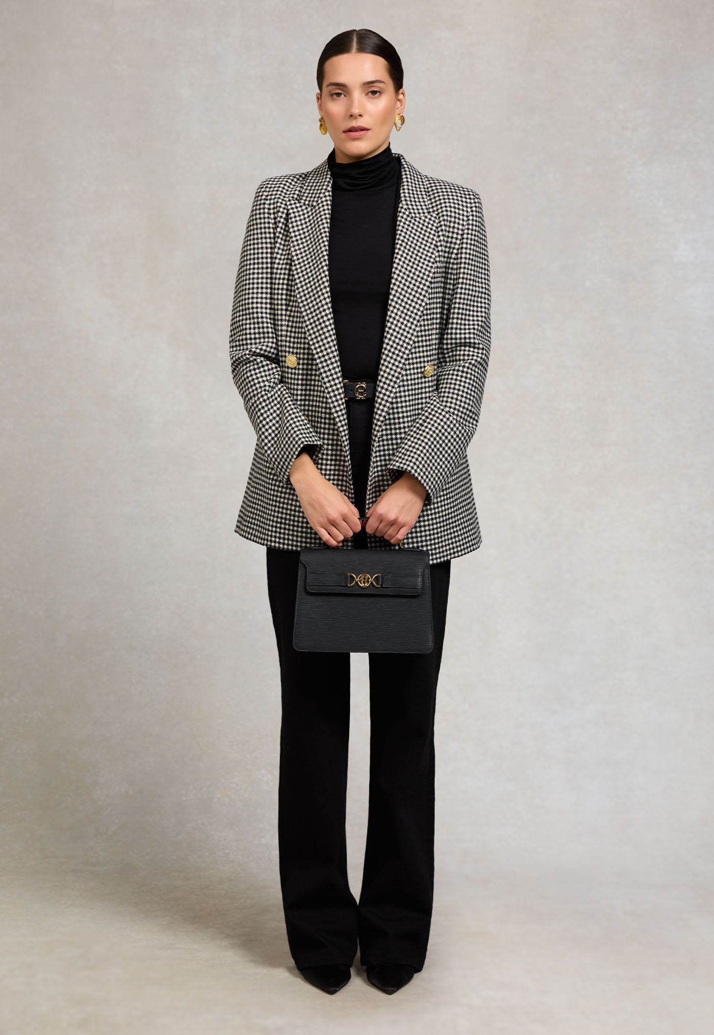 Essential Roll Neck - Black