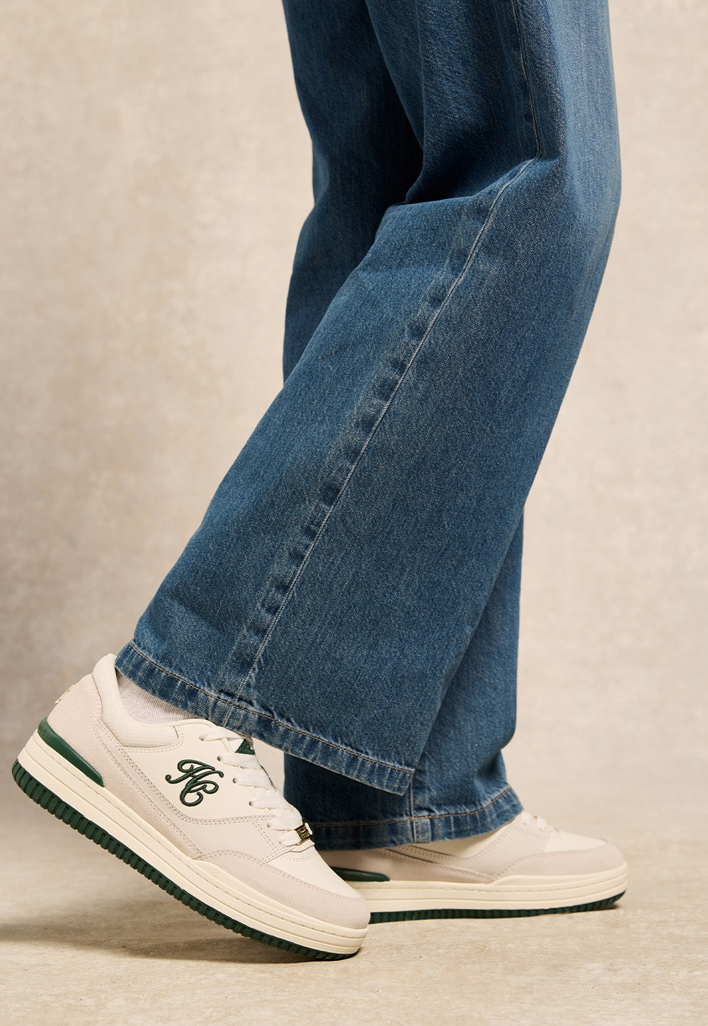 Retro Trainer - White Racing Green