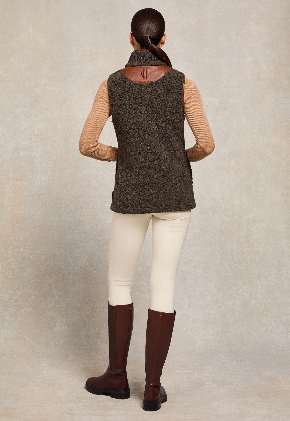 Country Fleece Gilet - Khaki Borg