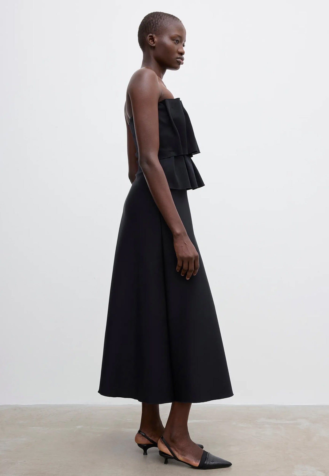 Sculpted Tube Dress - Black