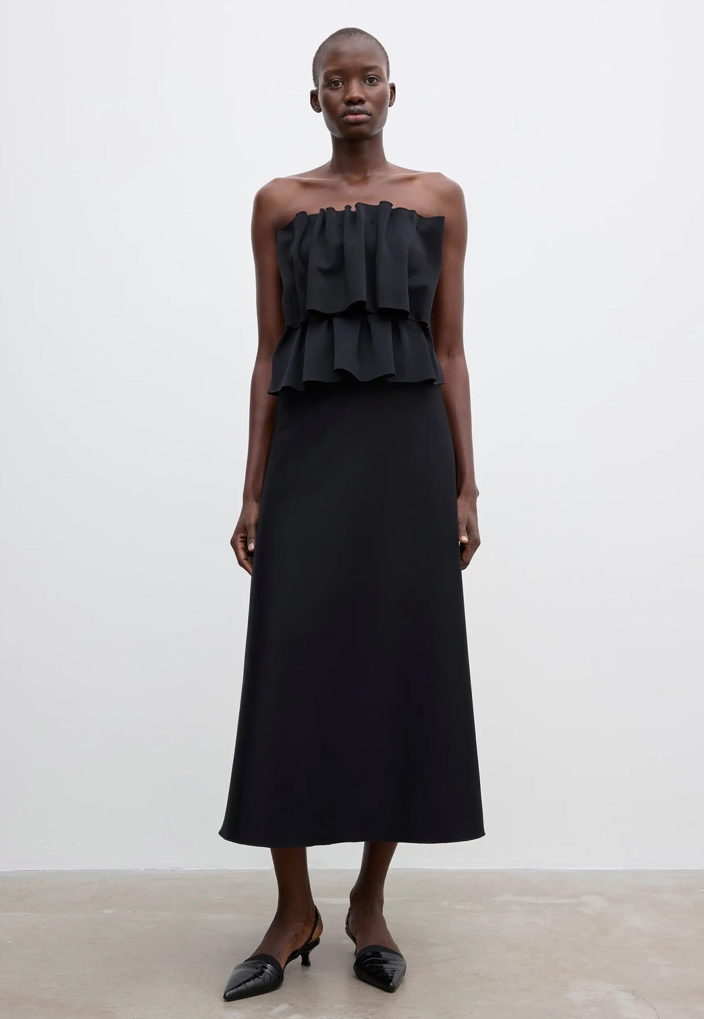 Sculpted Tube Dress - Black