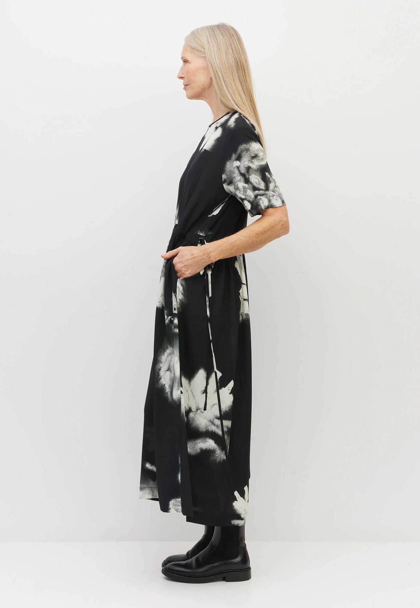Dima Tunic - Carbon