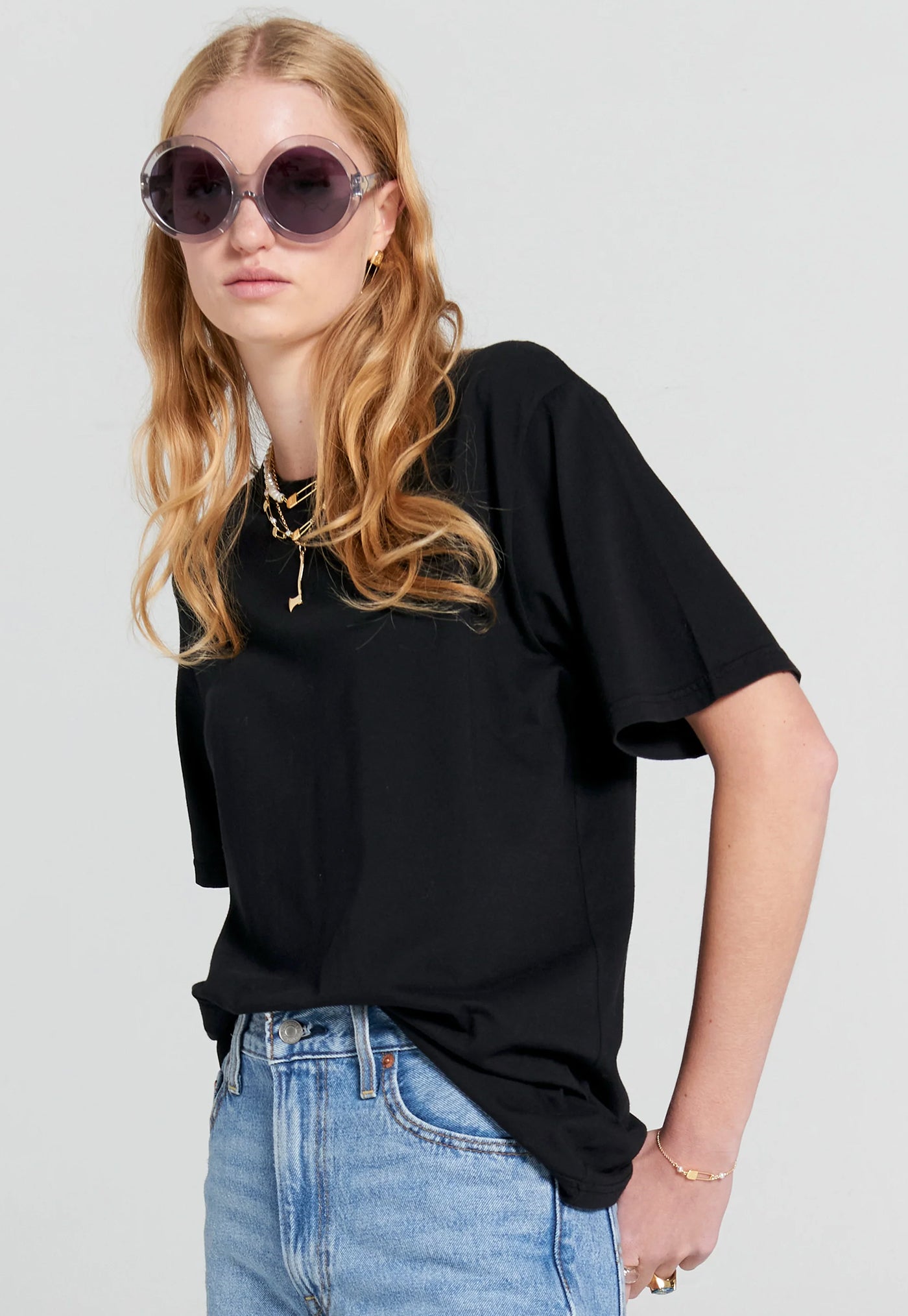 Embroidered Runaway Girl Classic Organic Cotton T-Shirt - Black