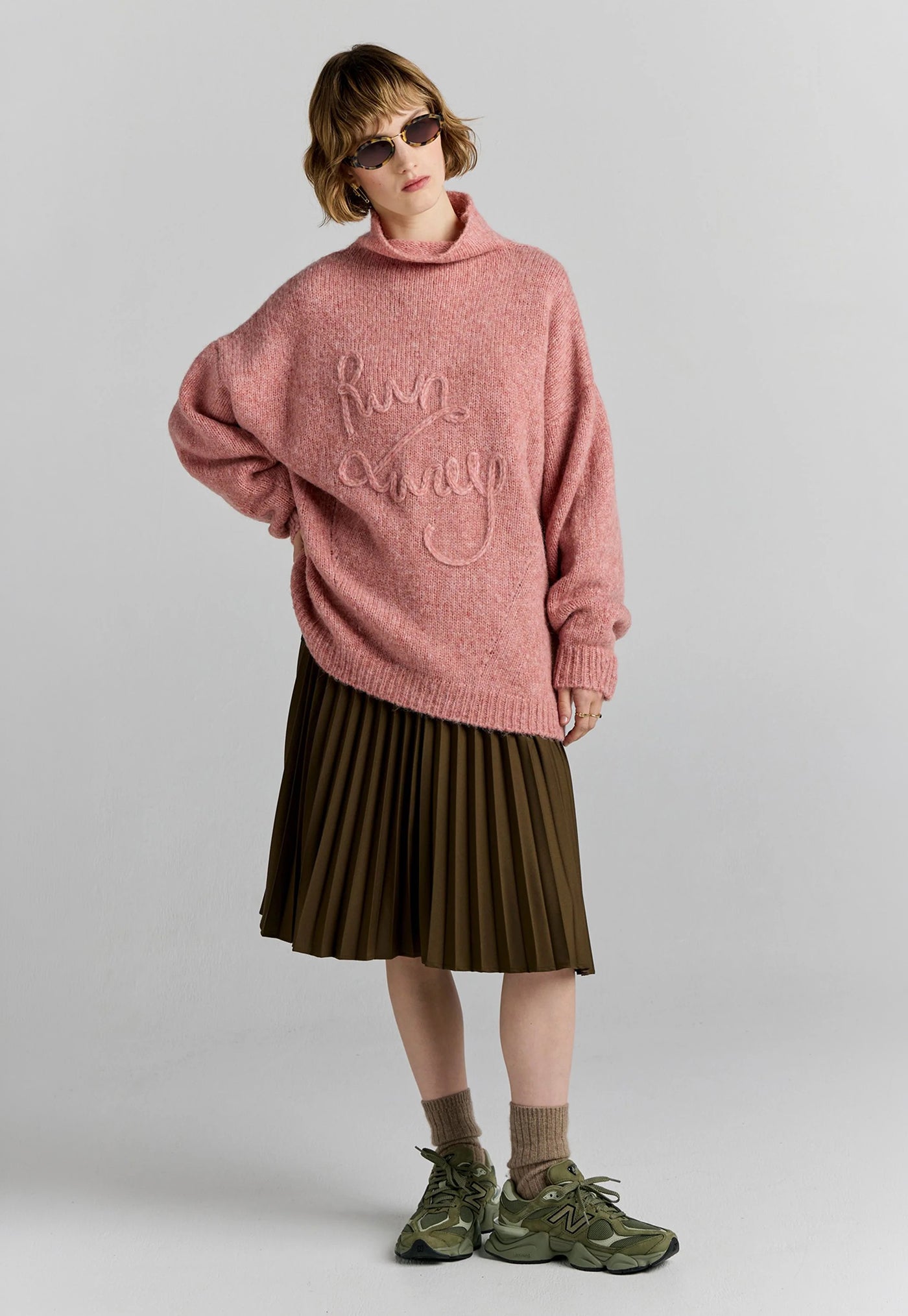 Runaway Rope Sweater - Pink