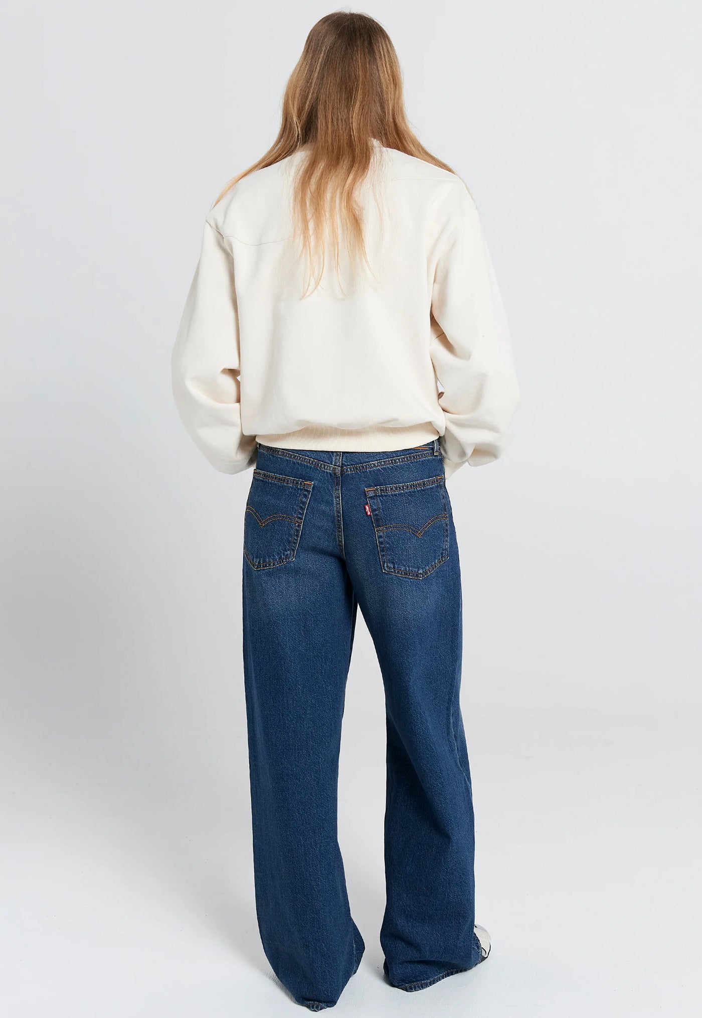 Walker Crewneck Sweatshirt - Ecru