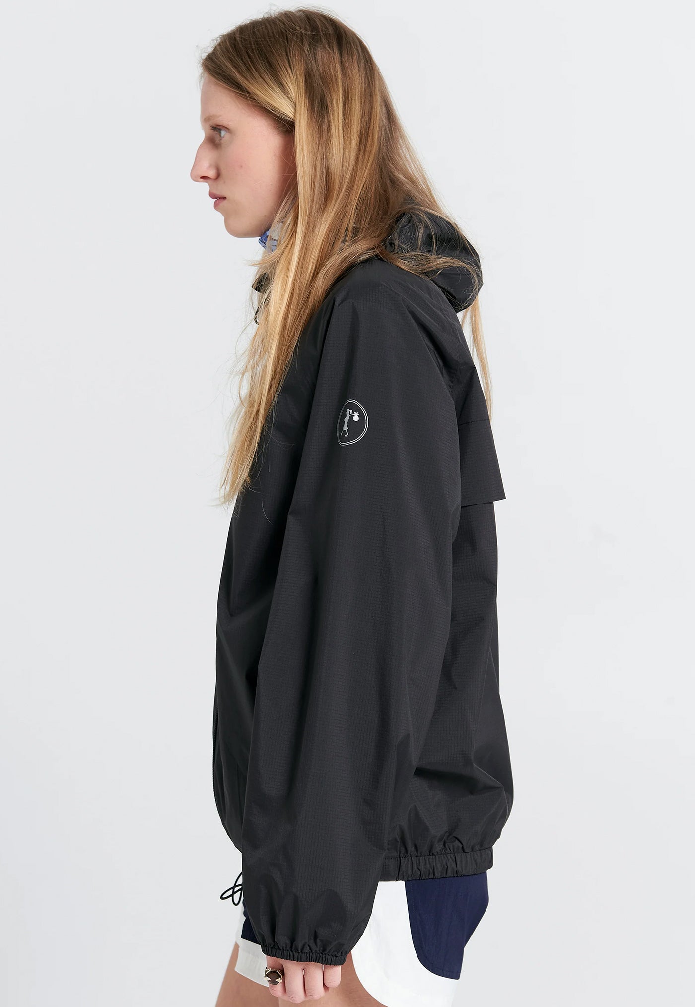 Runaway Windbreaker - Black