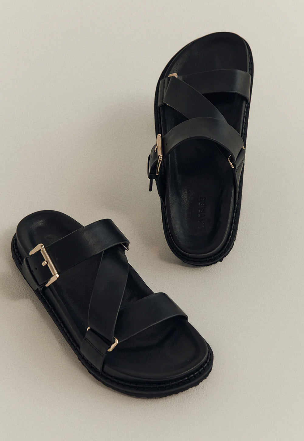 Aki Slide - Black