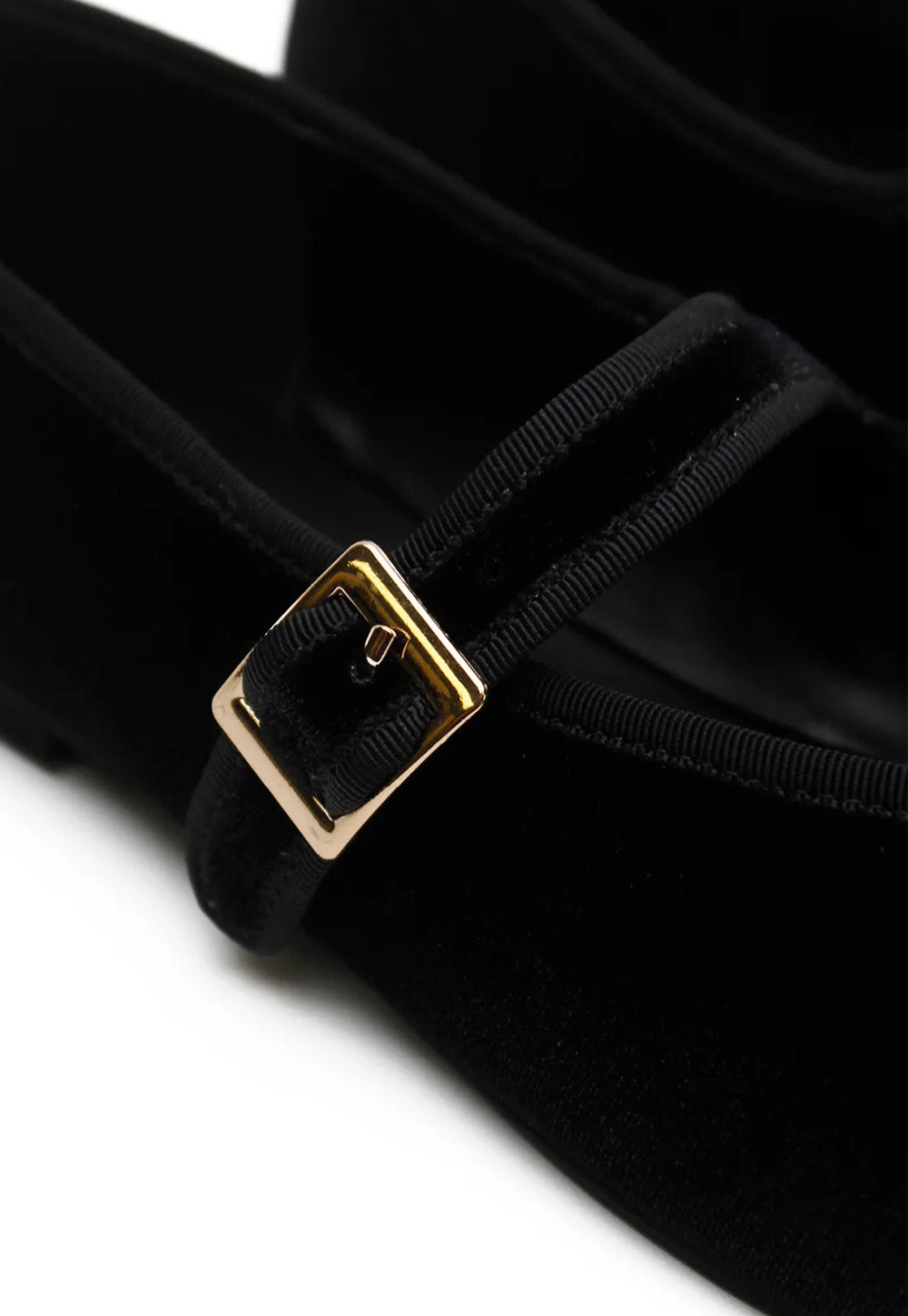 Mary-Jane - Black Silk Velvet