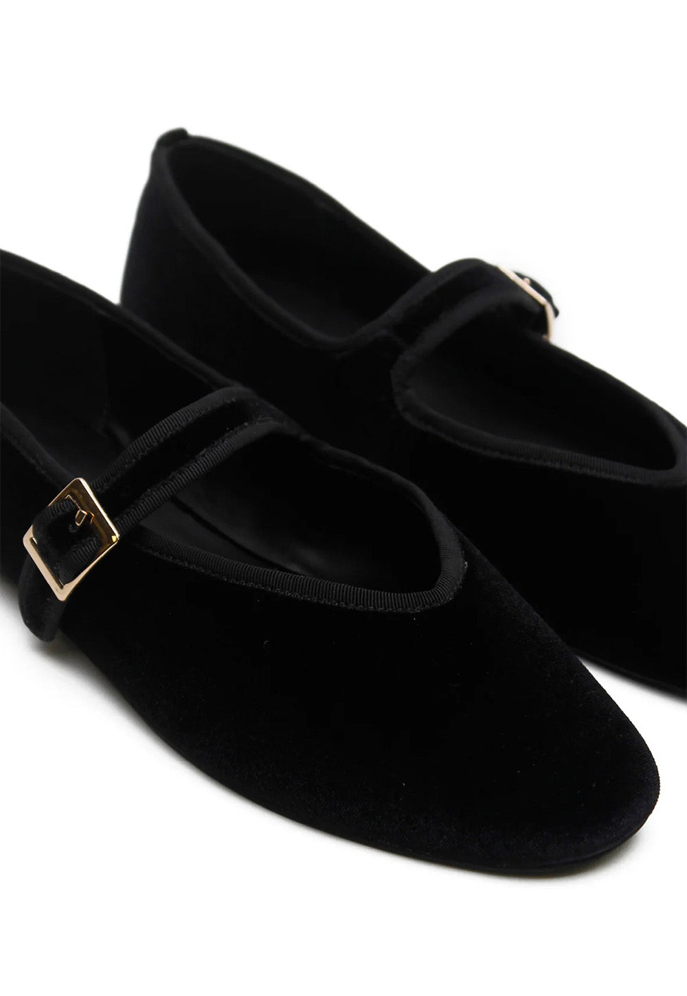 Mary-Jane - Black Silk Velvet
