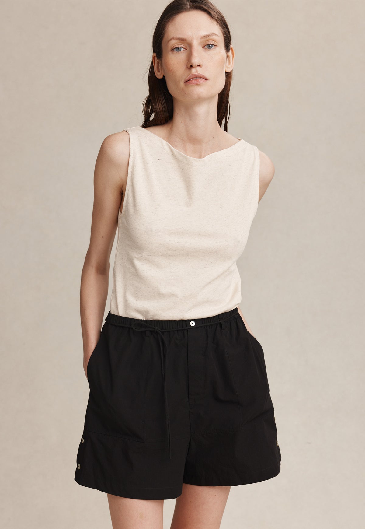 Diya Short - Black