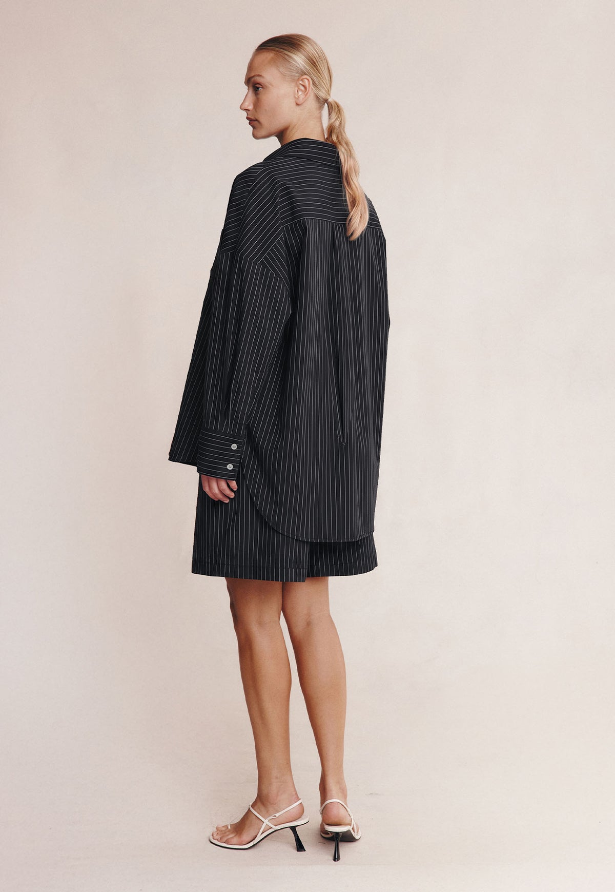 Mella Shirt - Black Pinstripe