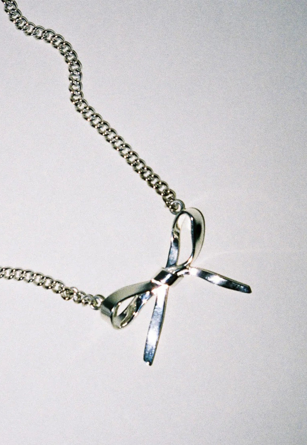 Bow Necklace Large