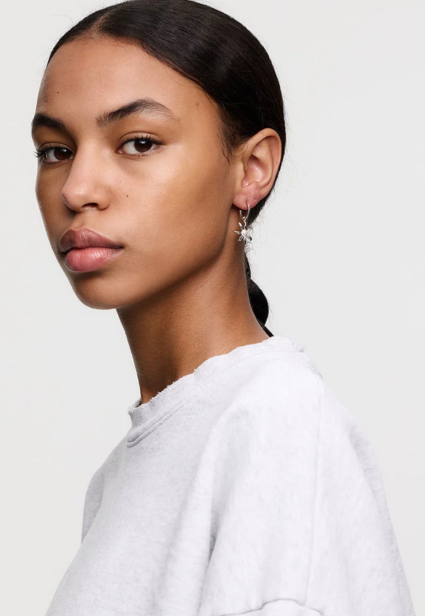 Daisy Signature Hoops