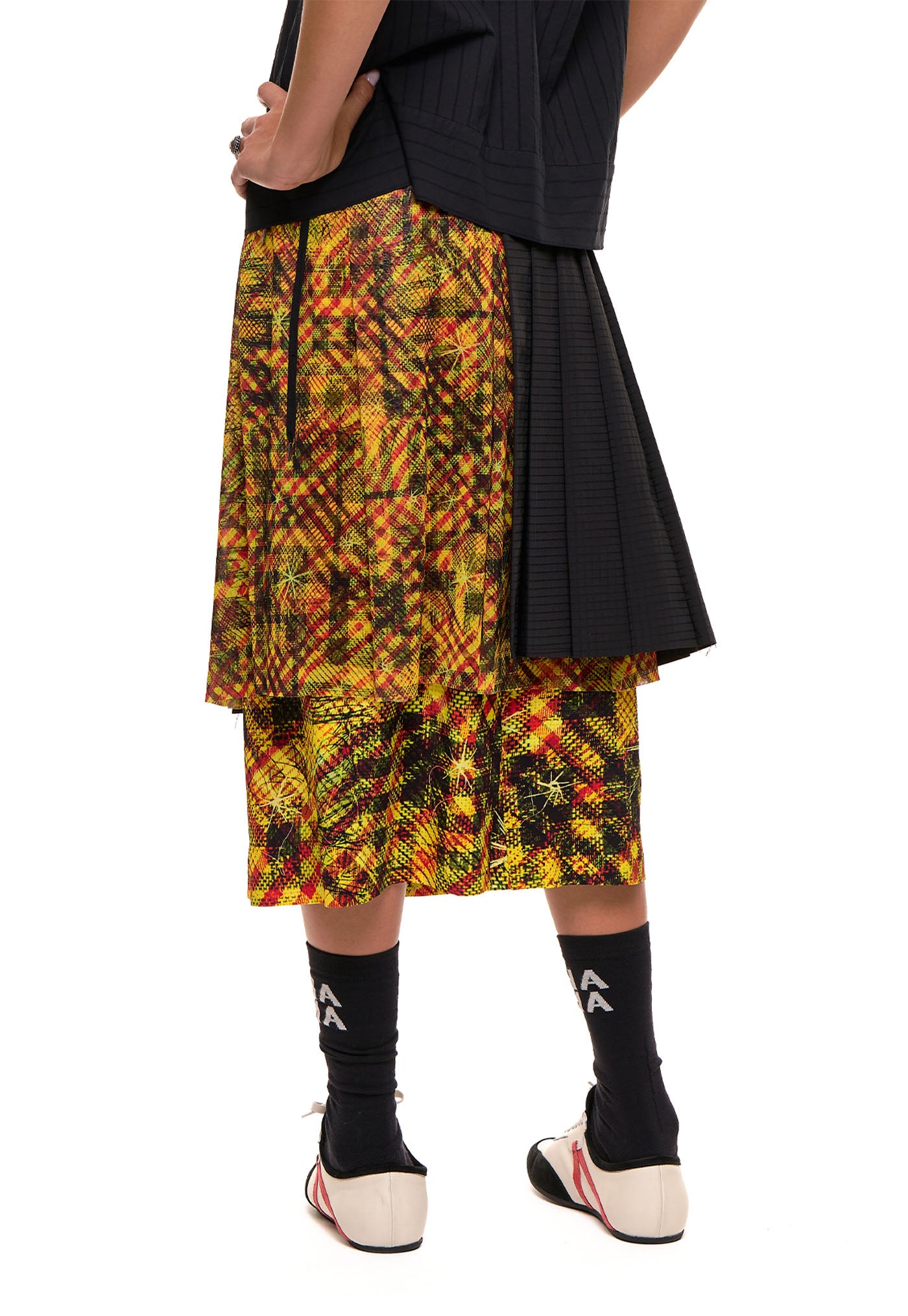 Demi Pleat - Black