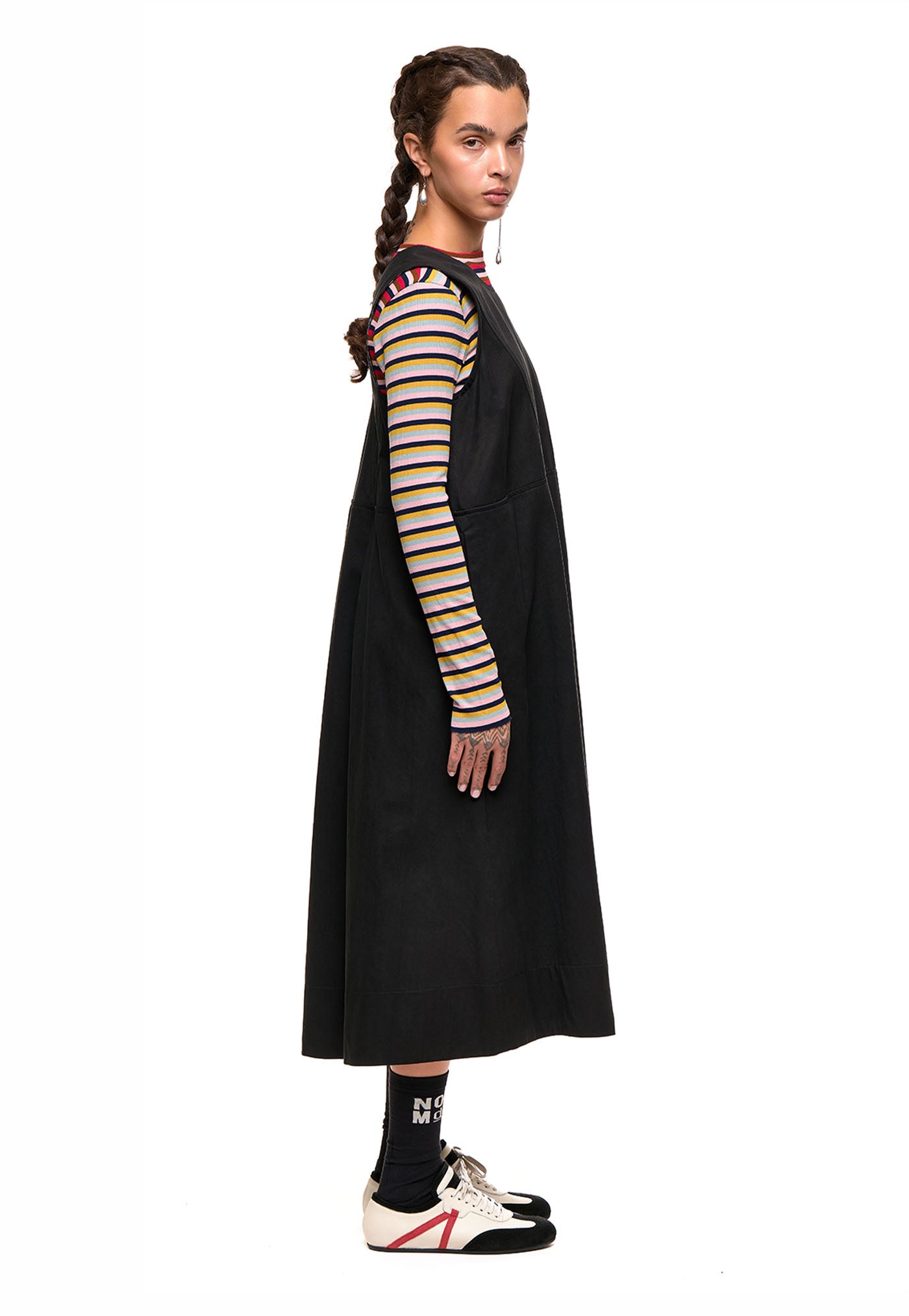 League Pinny - Black