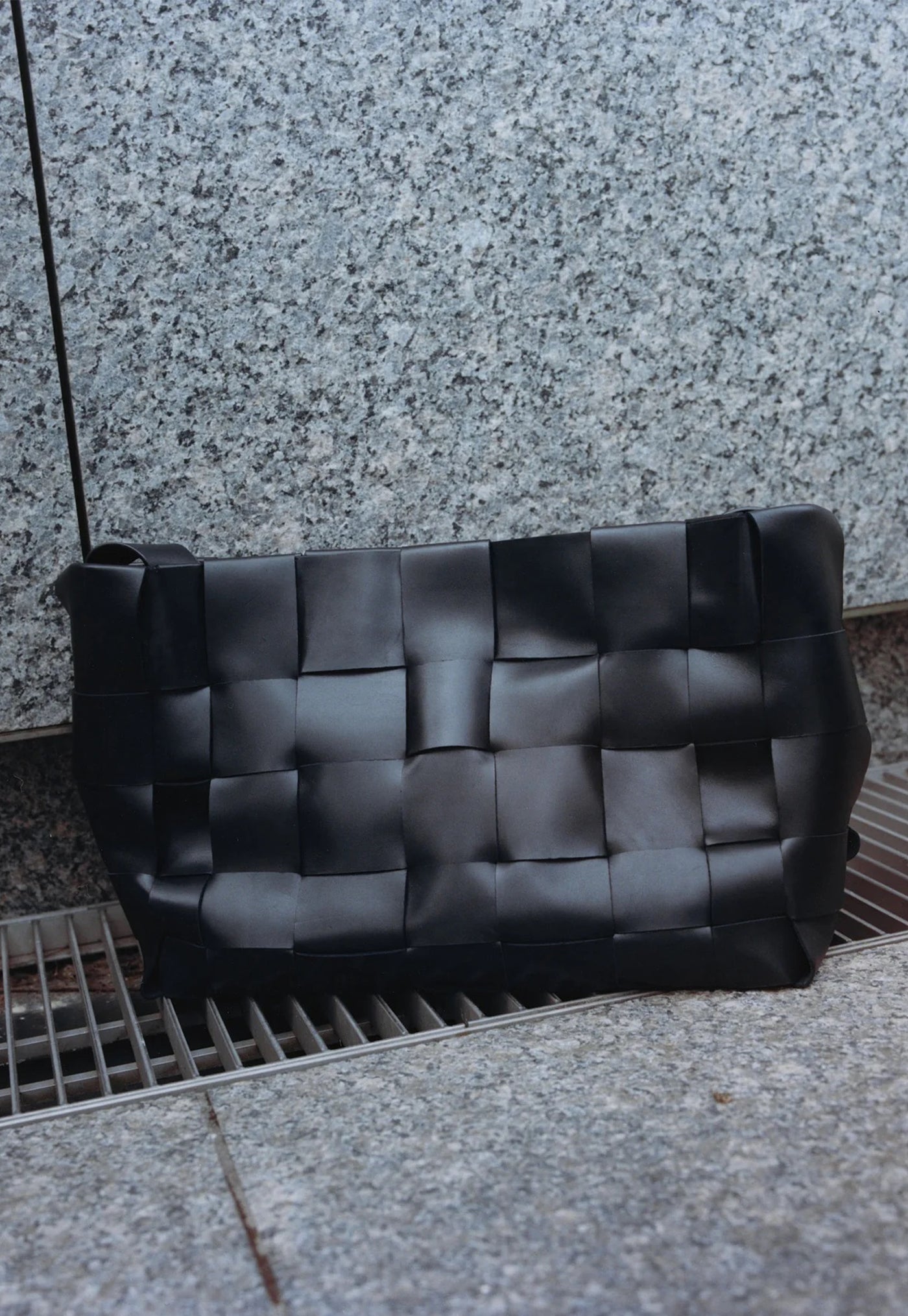 Woven Large Tote - Black