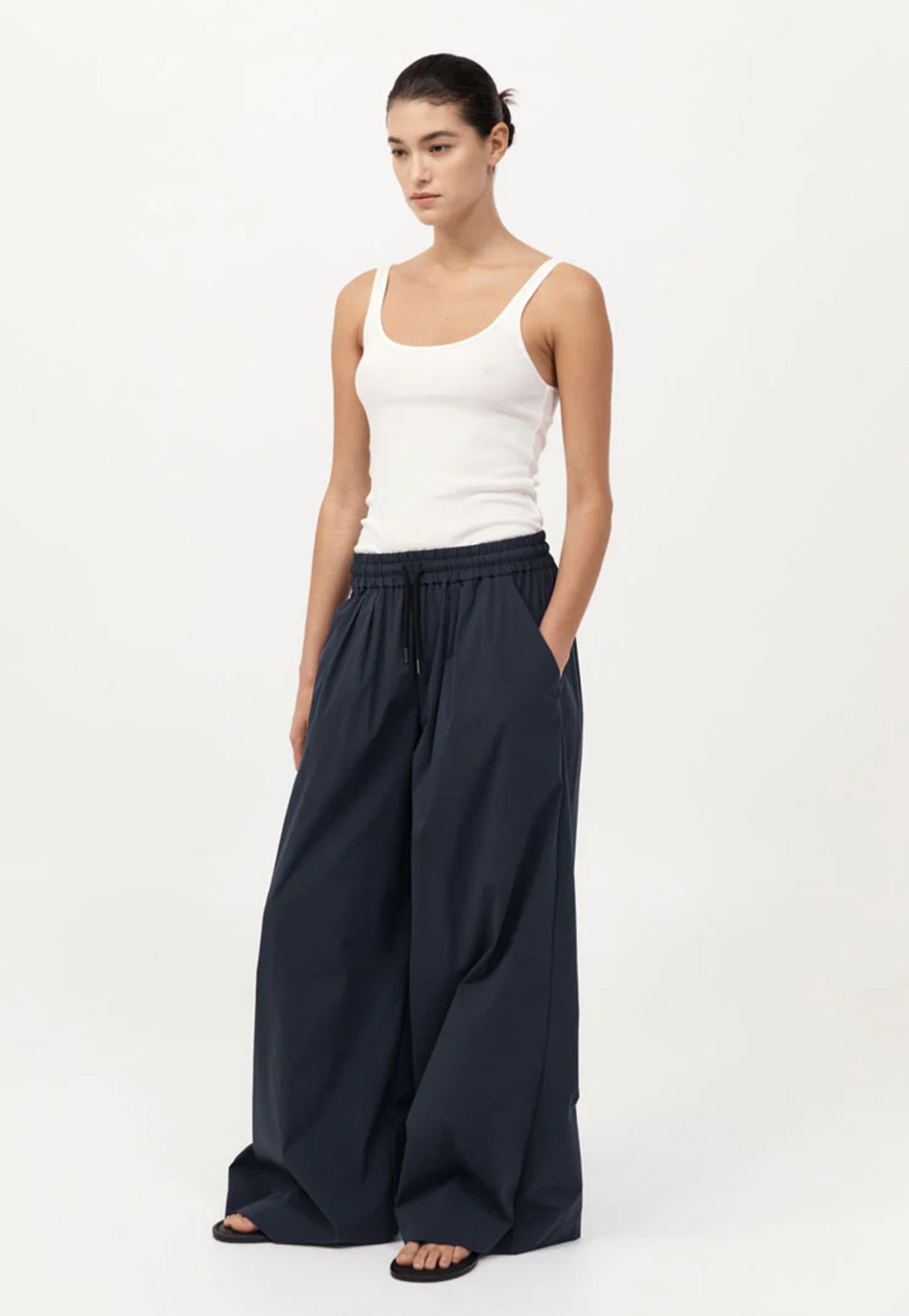 Everyday Drawstring Pant - Dark Ink
