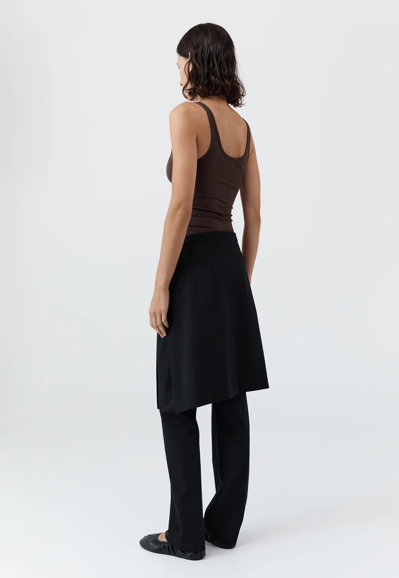 Soft Jersey Slim Scoop Tank - Liqueur