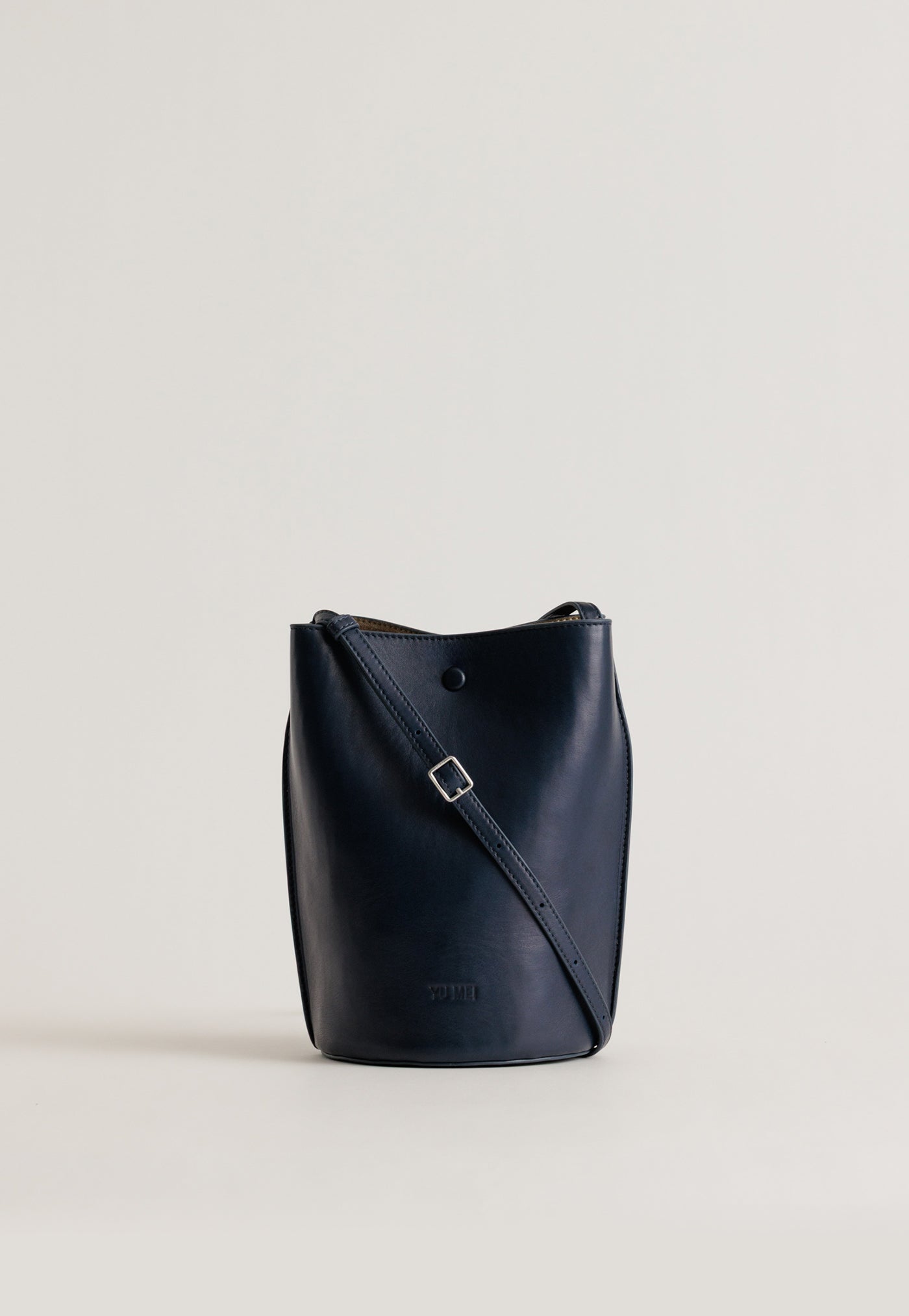 Phoebe Bucket - Eclipse Lambskin