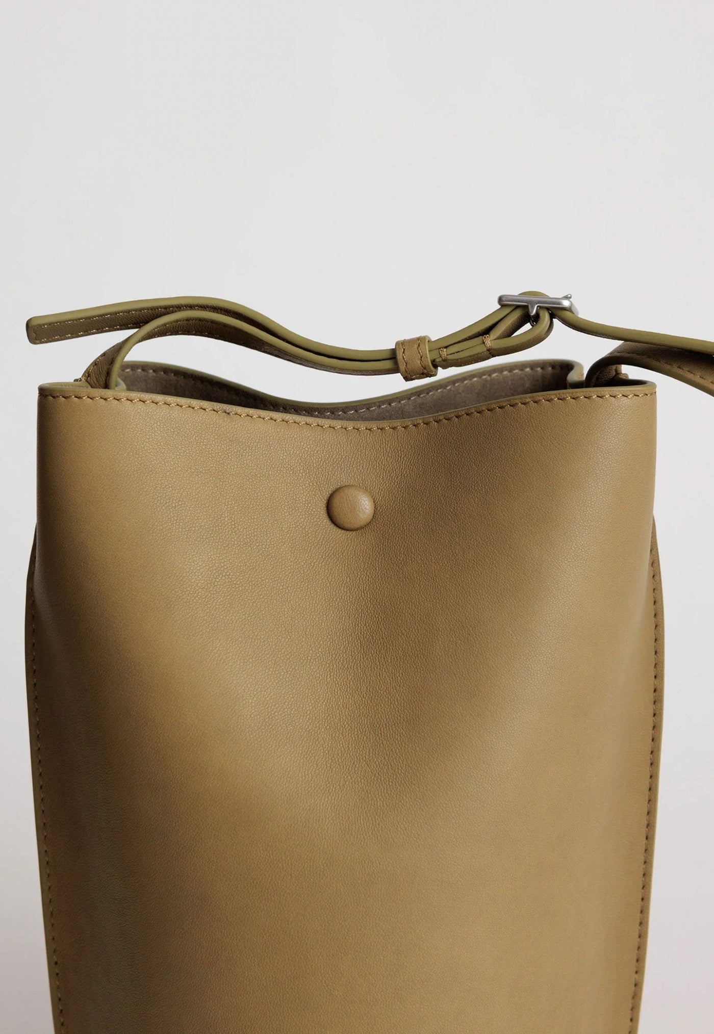 Phoebe Bucket - Jade Lambskin