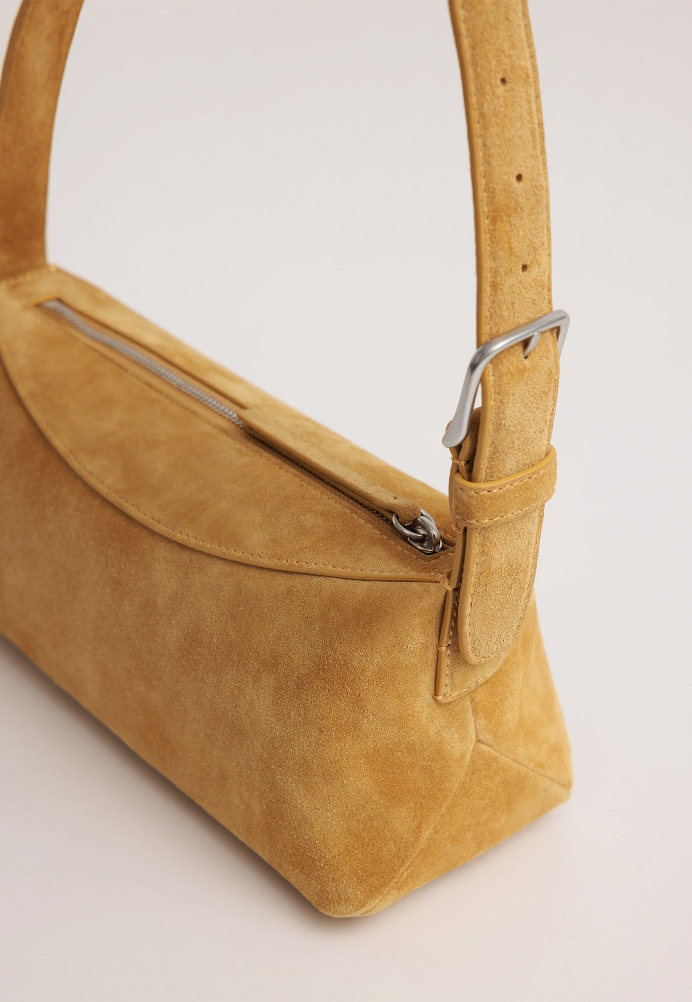 Bobby Bag - Sun Suede