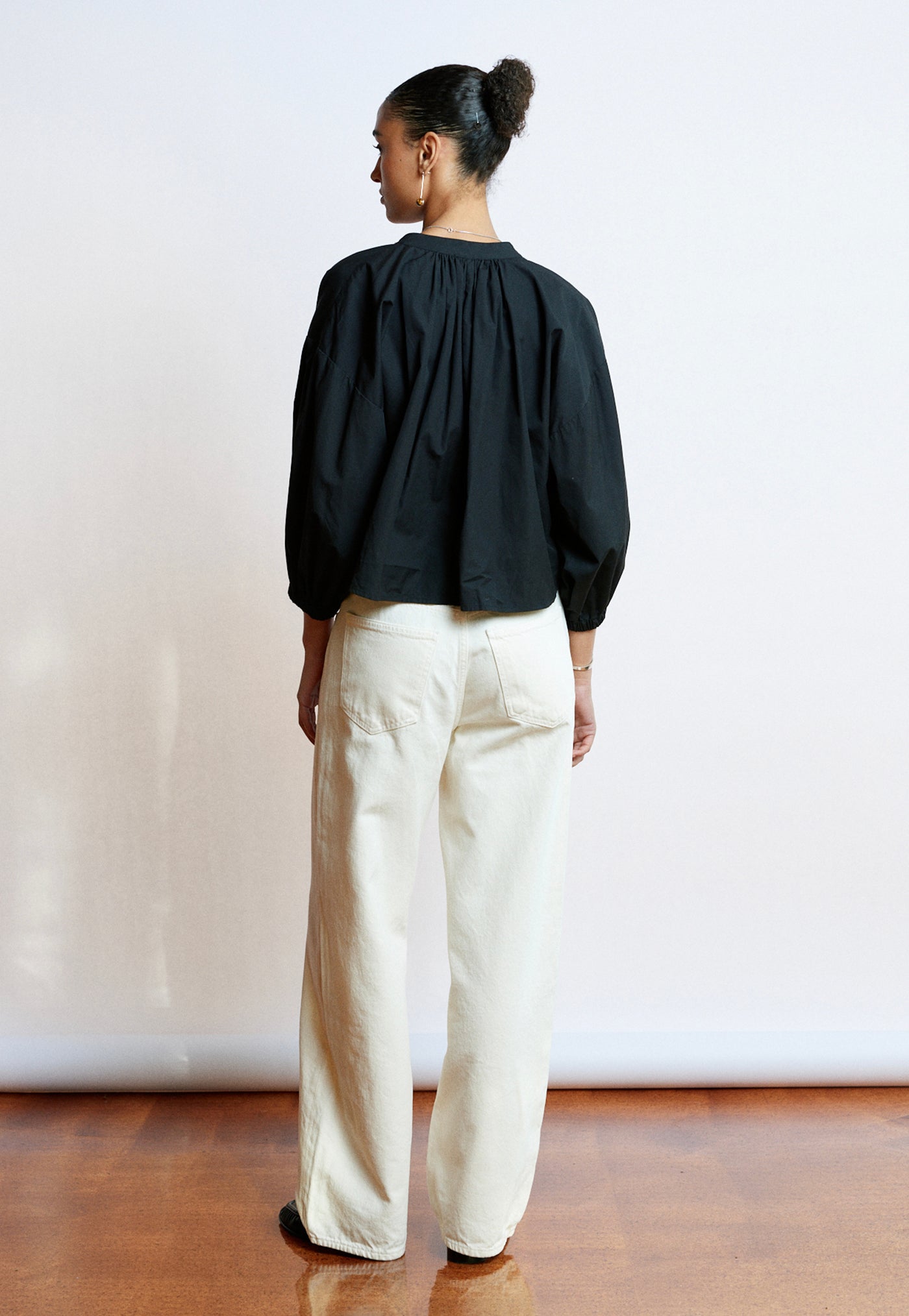 Everyday Crop - Black Cotton Poplin