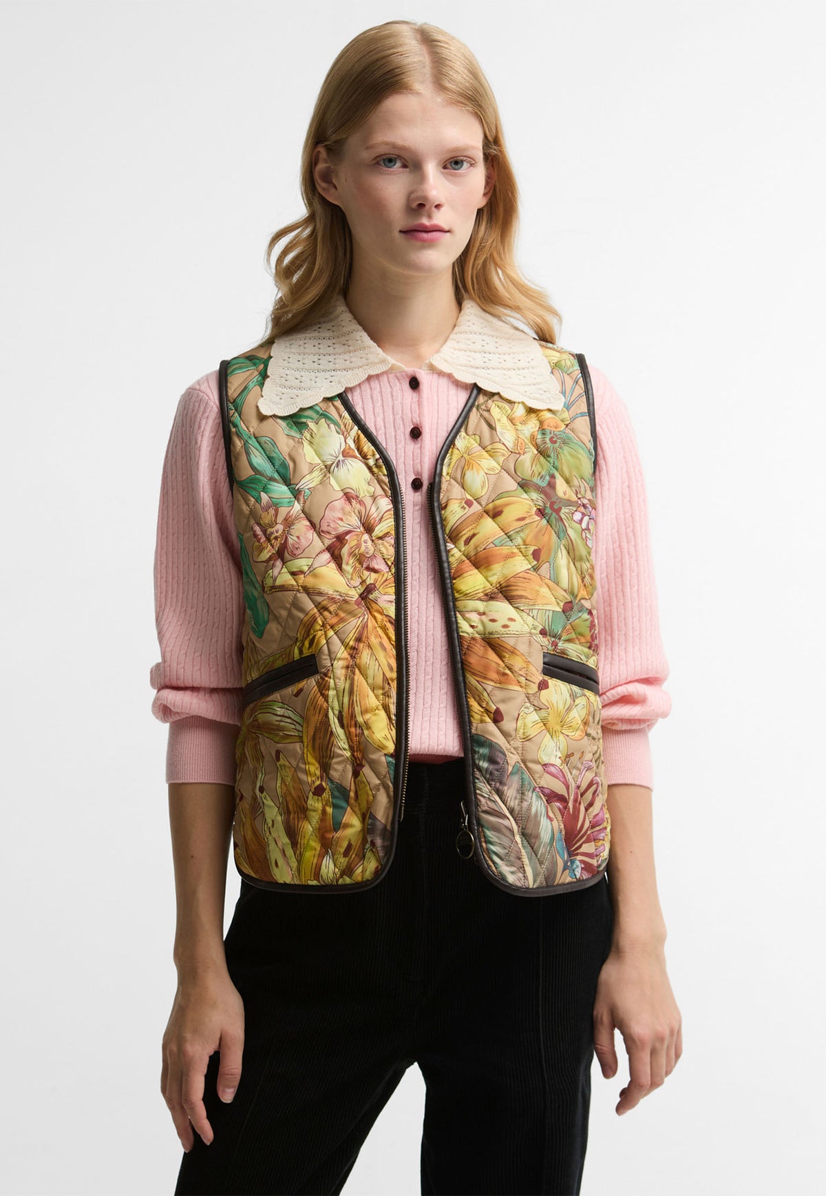 Barbour x FARM Rio Reversible Alpinias Quilted Liner in Banana Groove/Rustic, Banana Groove print quilted liner with faux leather binding, reversing to a solid Rustic side.