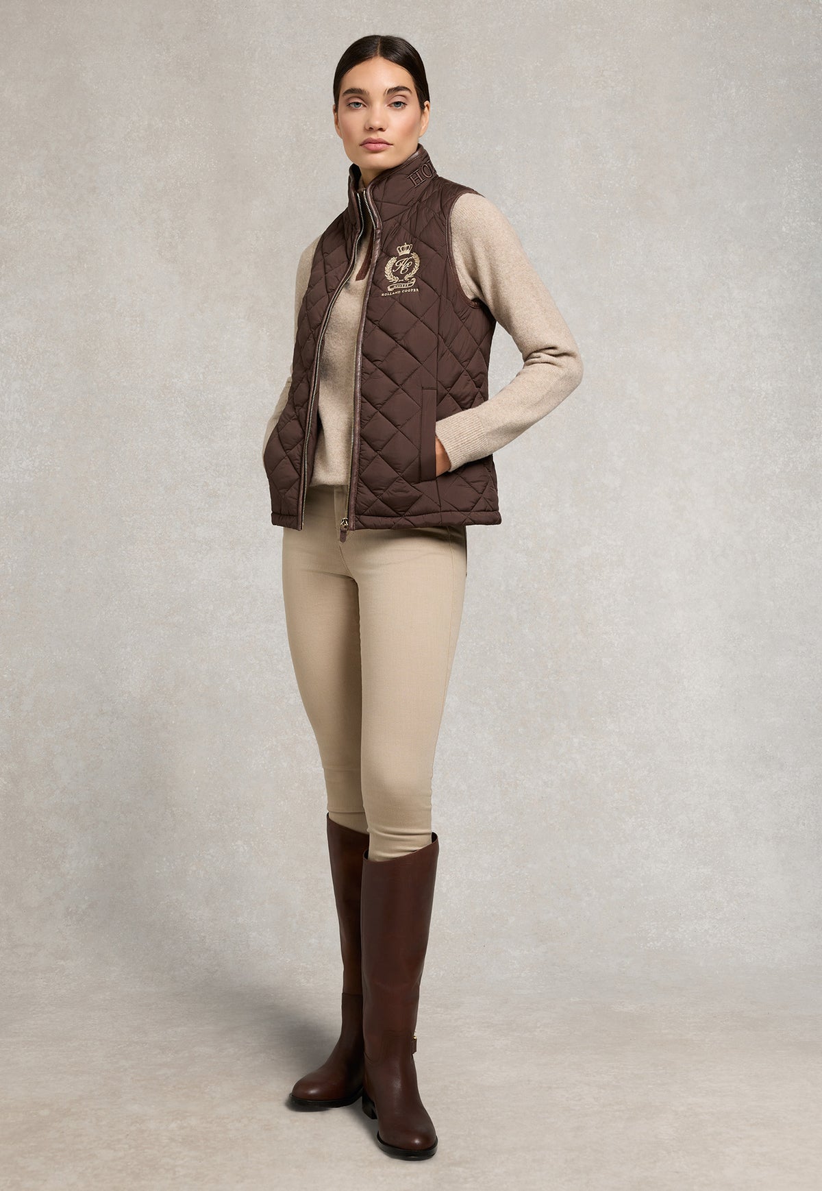 Lightweight Country Gilet - Chocolate